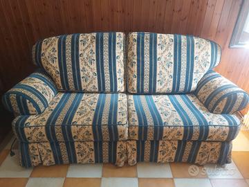 Divano due posti