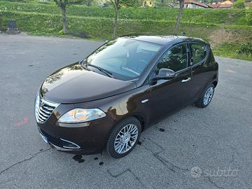 Lancia Ypsilon 1.2 GPL casa madre ecochic full 