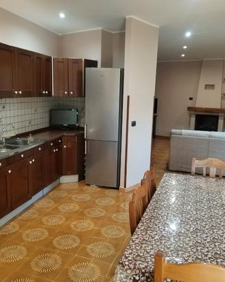 Appartamento di 170 mq, composto da 3 camere