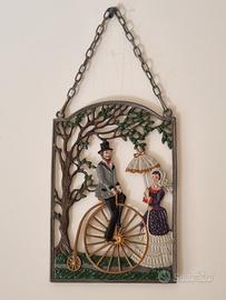 Quadretto in metallo decorato 