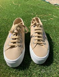 Scarpe di tela Superga