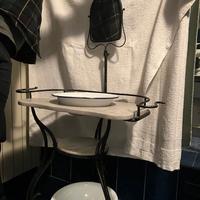 Mobile da bagno antico (toeletta)