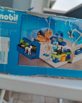 PLAYMOBIL