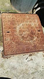 Coperchio in ghisa per pozzetto,con telaio 70x70 c