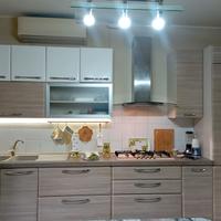 CUCINA COMPONIBILE MT 5,60