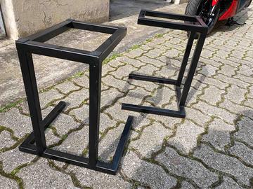 Supporti per casse acustiche