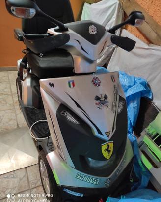 Scooter anziani/disabili Moretti CM720