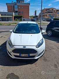 Ford fiesta 2014