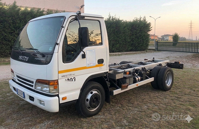 TELAIO ISUZU NQR 75 presa di forza