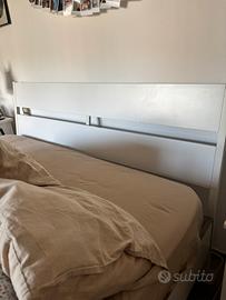 Struttura letto bianca