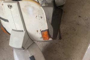 Vespa PX 125 E