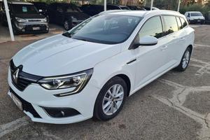 RENAULT Mégane Sporter dCi 8V 110CV EDC
