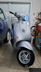 Vespa et4 150