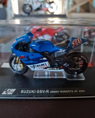Altaya modellino Suzuki  Roberts jr. 2004