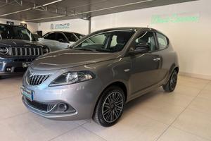 LANCIA YPSLON 1200 GPL DI SERIE GOLD UNICOPROPRIET