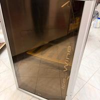 Cantinetta vini refrigerata 128L – vetro fumé