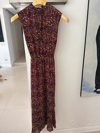 Vestito bordeaux con fiorellini