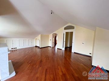 Attico centrale a Isola del Liri Via Roma