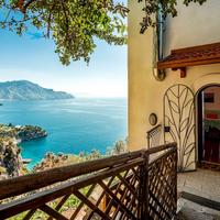 AMALFI MERAVIGLIOSA VISTA MARE PARCHEGGIO WiFi