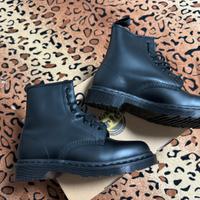 Dr. Martens 1460 mono smooth