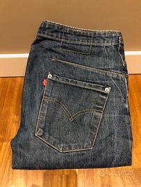 Jeans Levis 835 taglia 30
