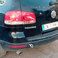 fanale posteriore sinistro esterno Volkswagen Toua