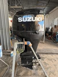 SUZUKI DF 250 PER PEZZI DI RICAMBIO