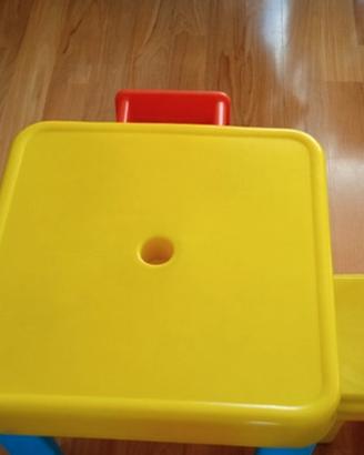 Tavolino Chicco per bambini con 3 sedie coordinate