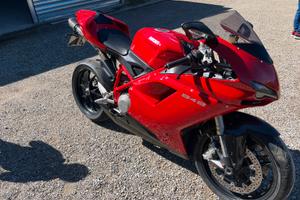Ducati 848