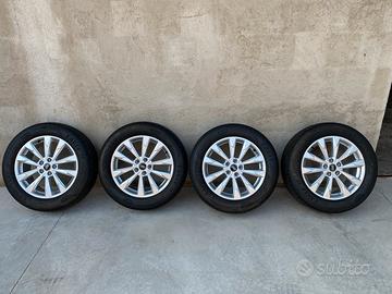 Cerchi piu gomme originali audi 100% Nuovi