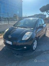 Toyota Yaris 1400 d4d mmt sol