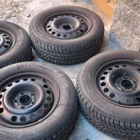 Sawa 4 Gomme invernali su cerchi 195/65/r15