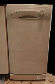 Lavastoviglie CANDY CSF 4570 E
