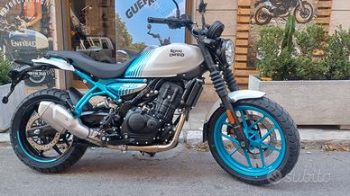 Royal Enfield Guerrilla 450 Brava Blue