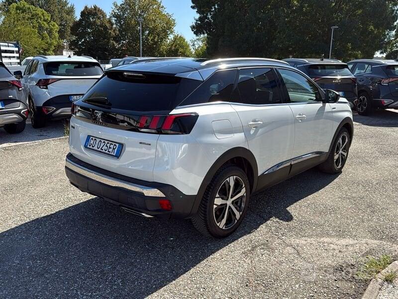 Peugeot 3008 2021 photo 4