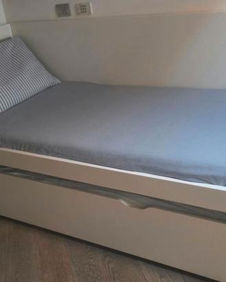 Letto IKEA singolo + letto estraibile  2 materassi