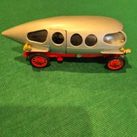 Modellino di auto d'epoca