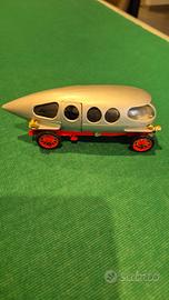 Modellino di auto d'epoca