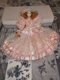 Bambola porcellana vintage da collezione