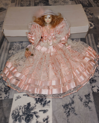 Bambola porcellana vintage da collezione