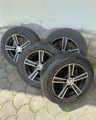 4 Cerchi in Lega 14" + Gomme Viking 175/65 R14 82T
