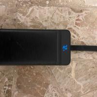 Power bank da 40000 mAh usato