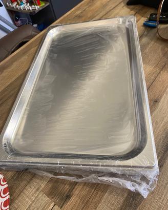 Set NUOVO di 5 teglie gastronorm in acciaio