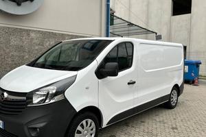 Opel vivaro b furgonato