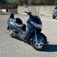 Suzuki burgman
