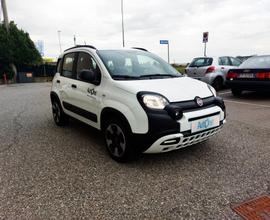 FIAT PANDA 1.0 70CV HYBRID CITY CROSS 5P. UCONNECT