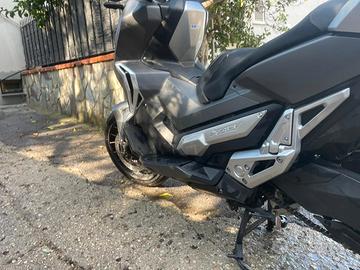 Honda X-ADV 750 - 2019