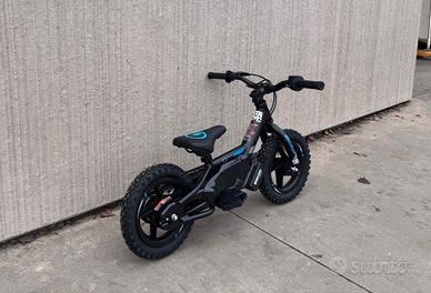 KTM Stacyc 12eDRIVE moto elettrica per bambini