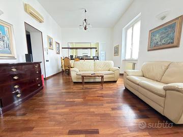 CagliariCentro Via Dante quadrivano tripli servizi