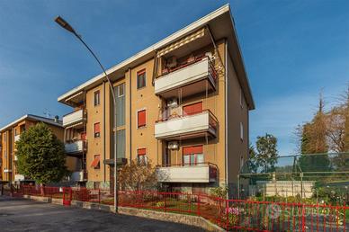 3 LOCALI A CASTELLANZA